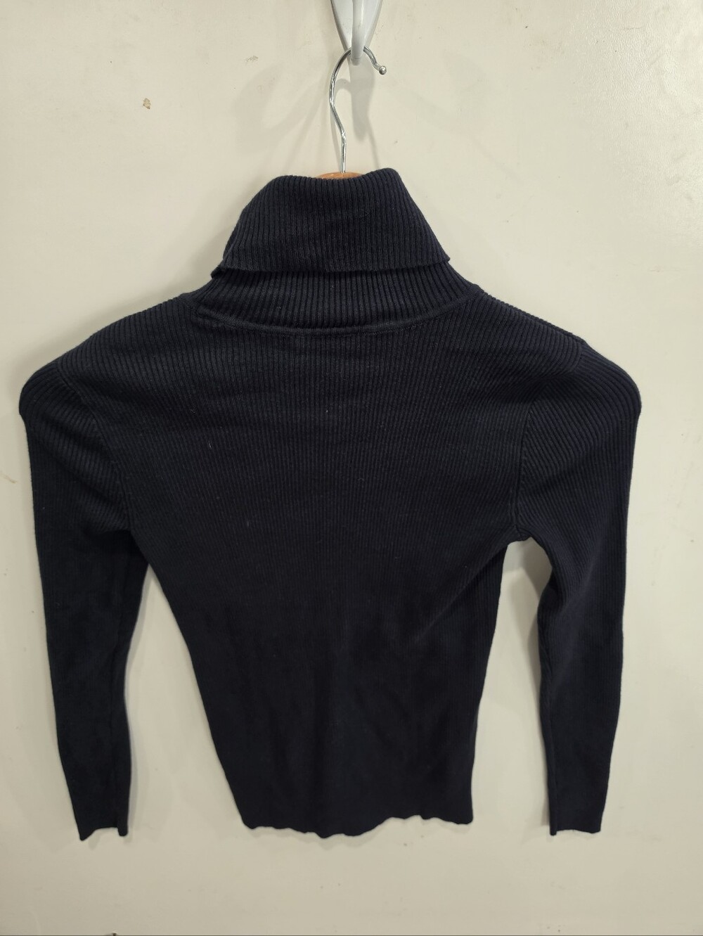 Ralph Lauren Navy Ribbed Turtleneck Top Size SP Like New Minimalist Quiet Luxury - Picture 4 of 8